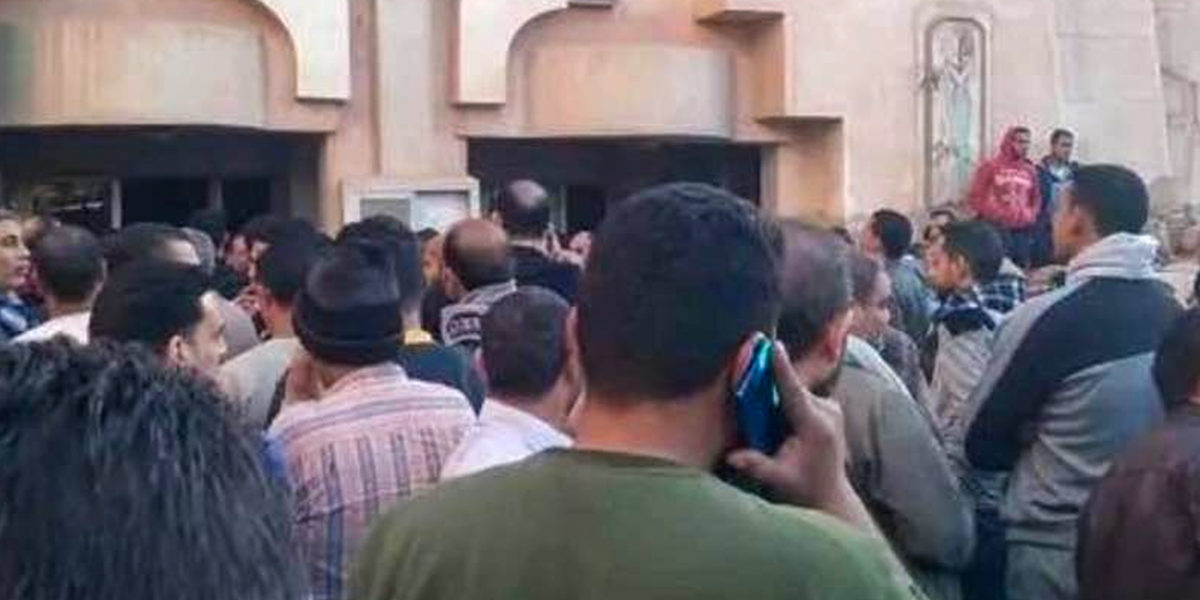 مصر: “لجنة العدالة” ترصد تظاهر عمال شركة “الفراعنة” للسيراميك.. وتطالب بتطبيق زيادة الحد الأدنى للأجور عليهم