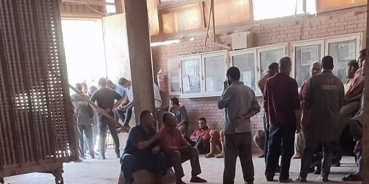 مصر: “لجنة العدالة” تتضامن مع عمال “سيراميكا فينيسيا” في إضرابهم للمطالبة بتطبيق الحد الأدنى للأجور