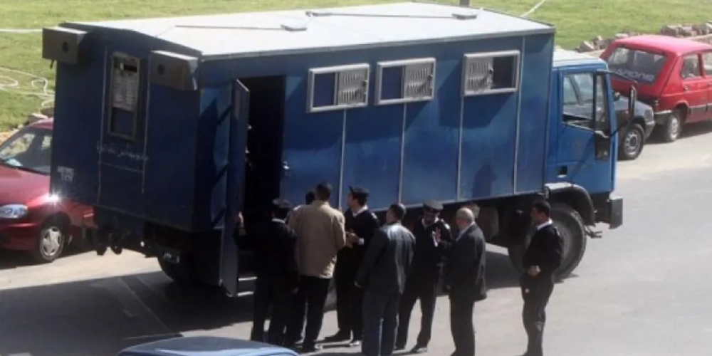 Egypt: Death of a political detainee inside a prison transfer vehicle after repeated arrests in Helwan, amid calls for accountability