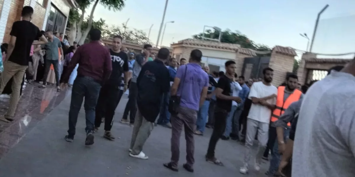 مصر: “لجنة العدالة” ترصد اعتصام عمال شركة “أوشن فودز” ببرج العرب وسط مطالب بتحسين الأوضاع المعيشية