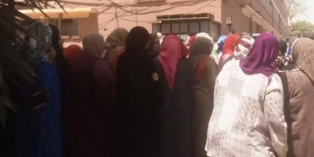 مصر: رصد وقف 18 عاملاً بشركة “الشوربجي” للأقمشة بحلوان بسبب إضرابهم مع دعوات للحوار ووقف الإجراءات التعسفية ضد العمال