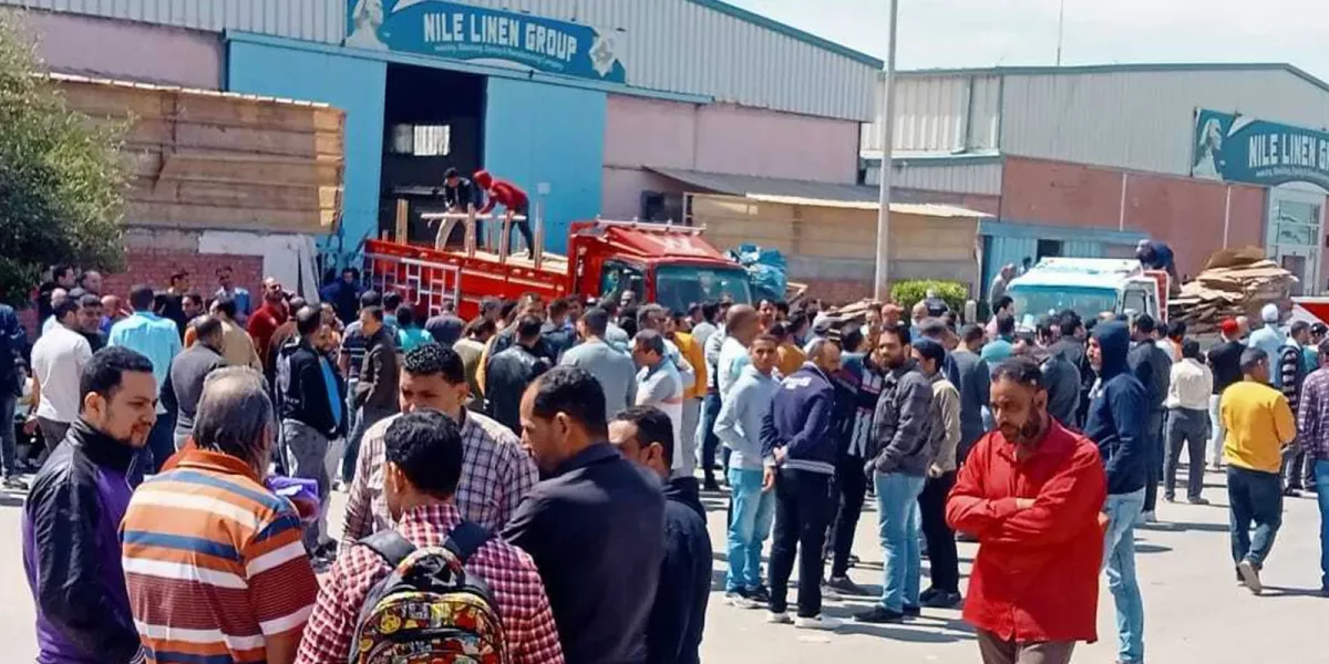 مصر: لجنة العدالة ترصد إضراب عمال “لينين جروب” بعد وفاة رضيعة على يد والدتها العاملة بالشركة.. واحتجاز الشرطة لعدد منهم