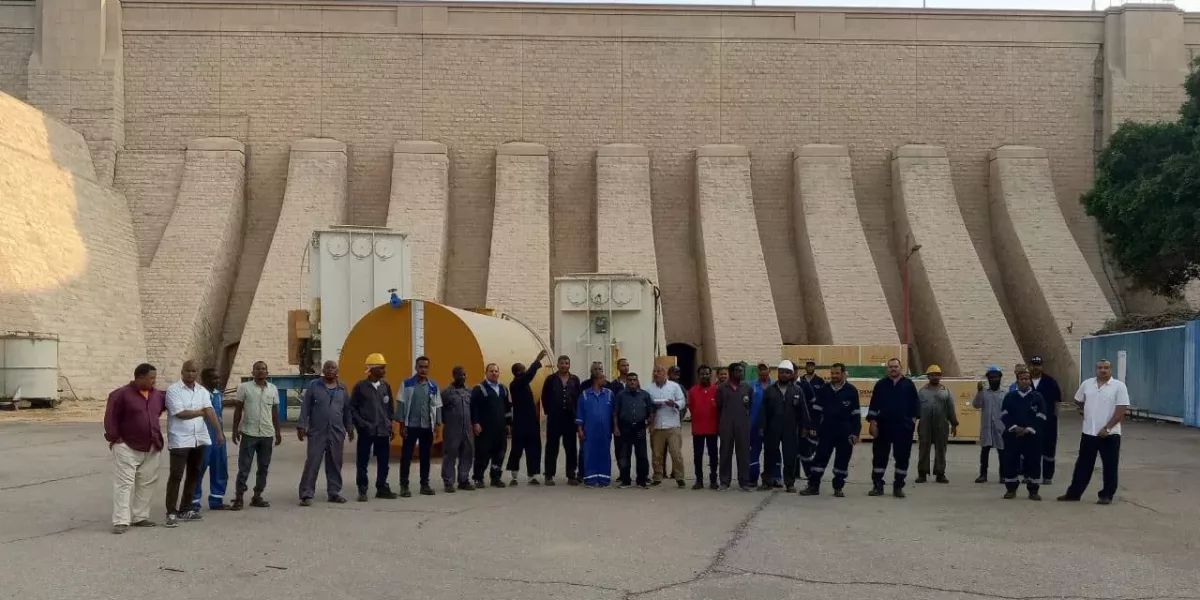 مصر: لجنة العدالة ترصد وقفة احتجاجية لعمال محطات كهرباء أسوان للمطالبة بتطبيق الحد الأدنى للأجور