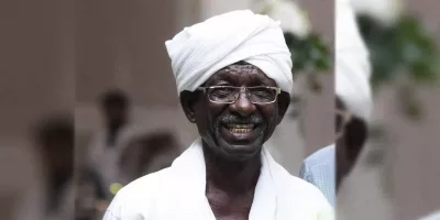 مبارك قمر الدين