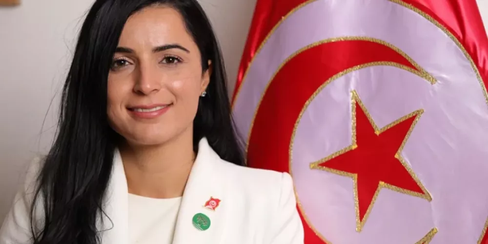 Tunisie : Le CFJ condamne l&rsquo;arrestation de l&rsquo;opposante Olfa Hamdi et y voit une escalade dans la criminalisation de l&rsquo;action politique